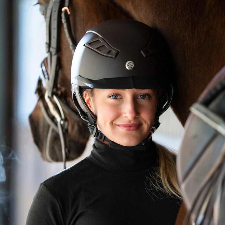 Back on Track Lynx Smooth Top Helmet with MIPS Back on Track
