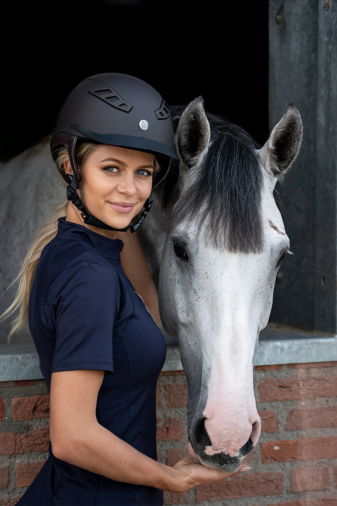 Back on Track Lynx Smooth Top Helmet with MIPS Back on Track
