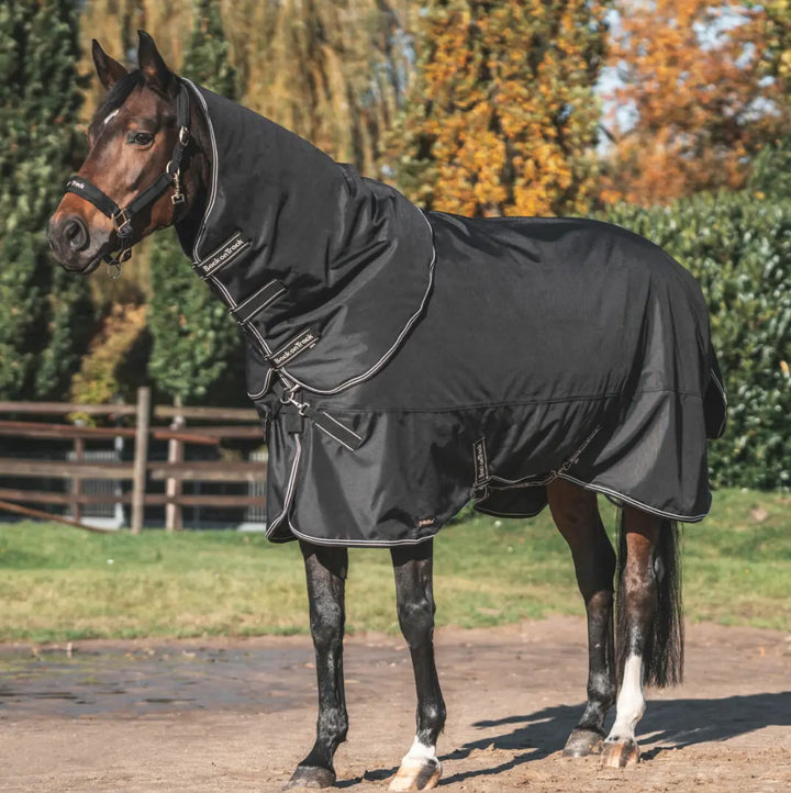 Back on Track Obsidian 150g Turnout with Neck Cover Back on Track