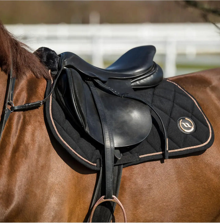 Back on Track Haze Saddle Pad#color_black-rose