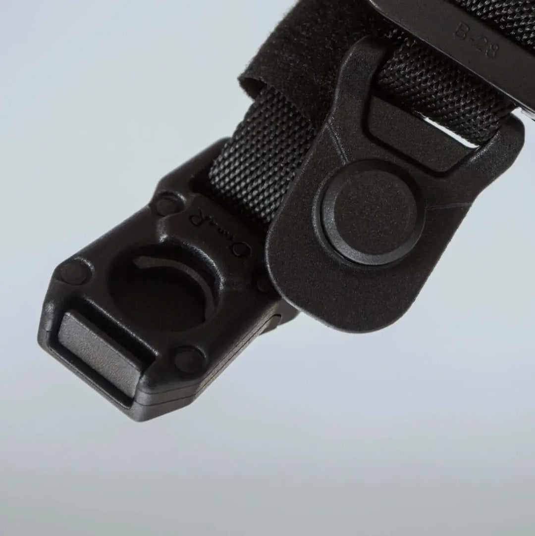 Back on Track |Trauma Void Caracas Glossy Riding Helmet with MIPS Back on Track