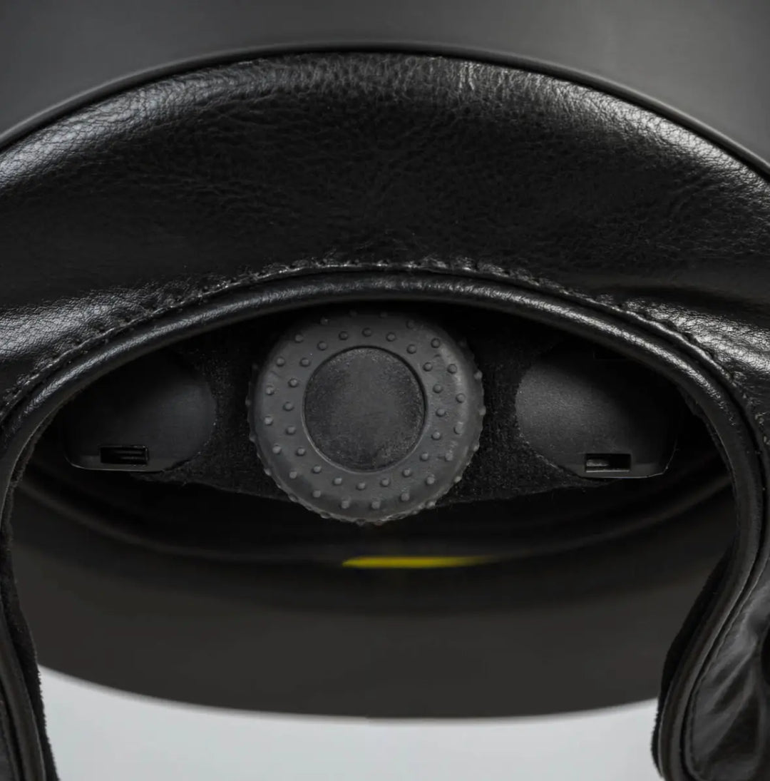 Back on Track |Trauma Void Caracas Matte Riding Helmet with MIPS Back on Track