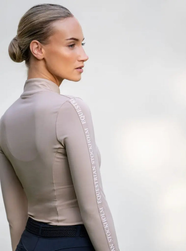 Equestrian Stockholm Power Top - Sand Equestrian Stockholm