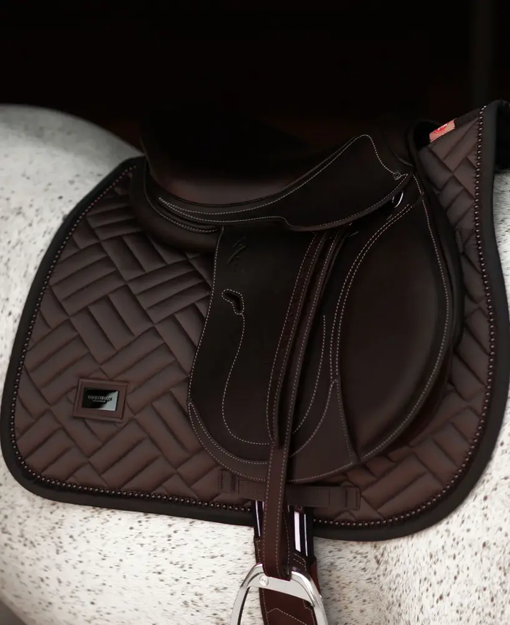 ES Modern Mocha#style_jump-full