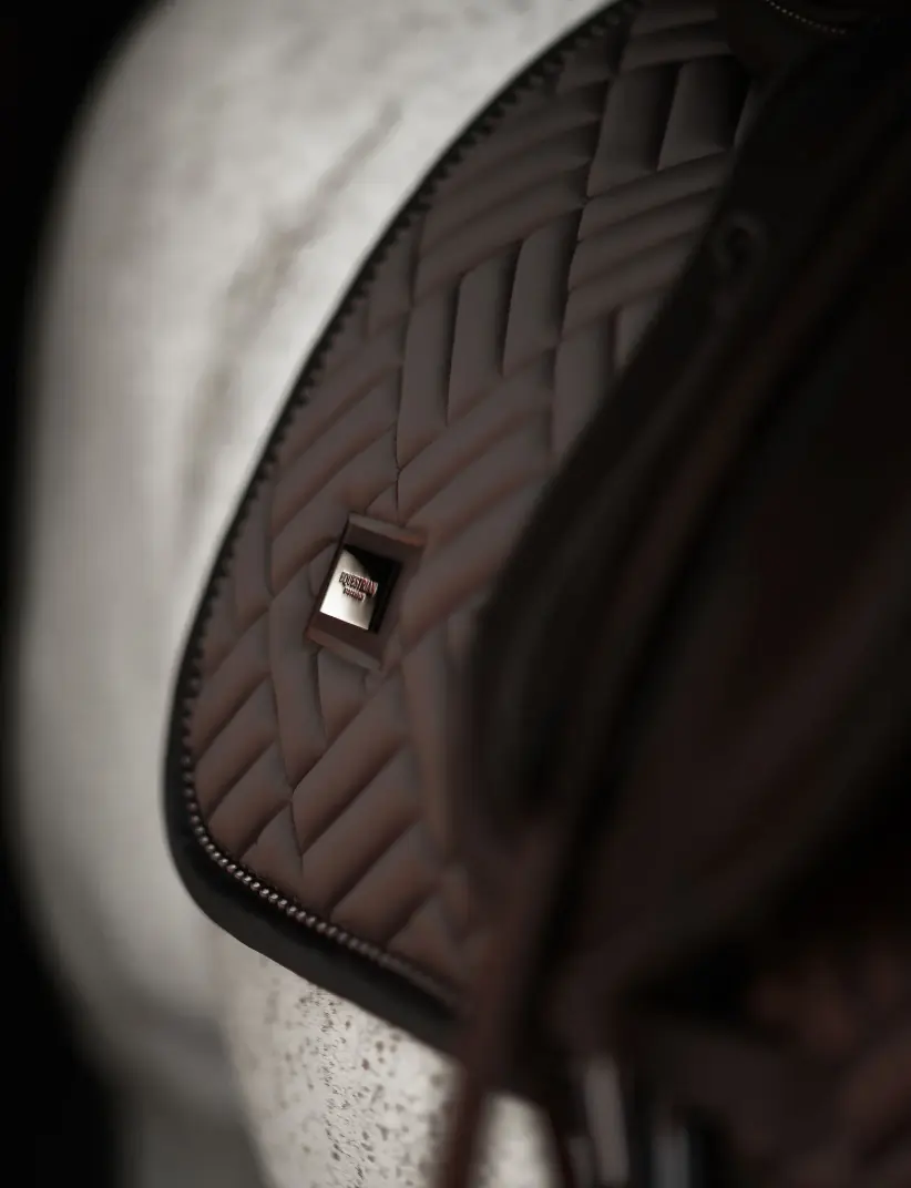 ES Modern Mocha#style_jump-full