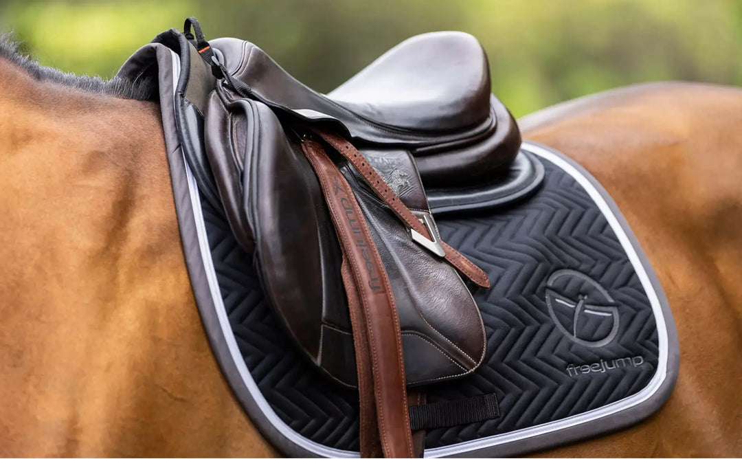 Freejump Classic Wide Stirrup Leathers Freejump