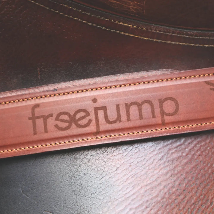 Freejump Classic Wide Stirrup Leathers Freejump