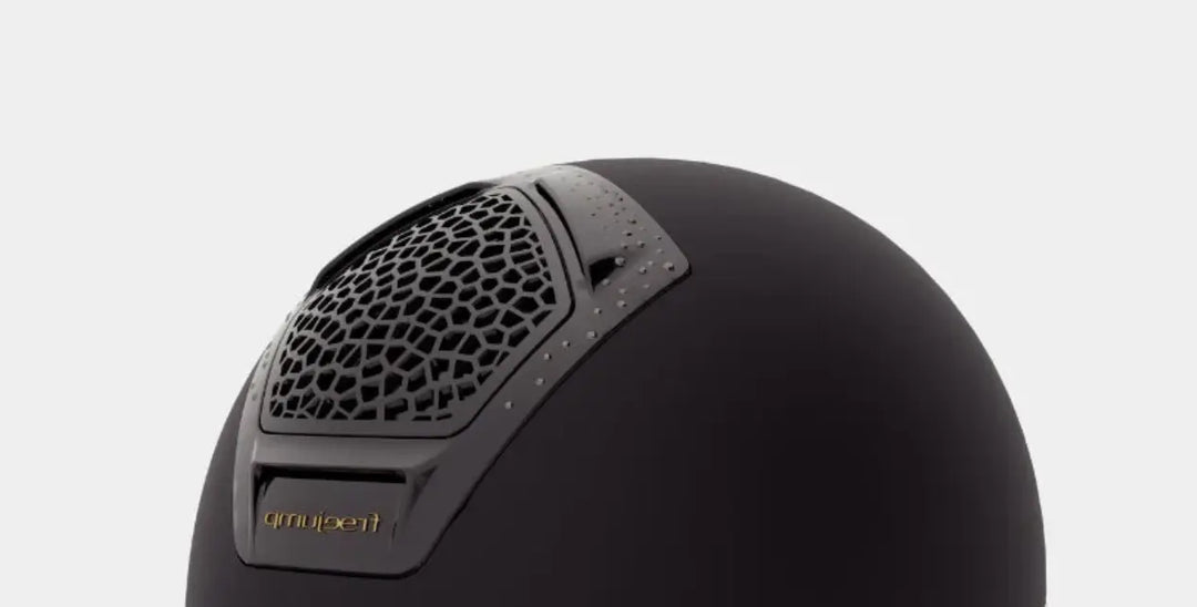 Freejump Voronoï Helmet - Black Matte Shell with Gloss Silver Crystal Grill Freejump