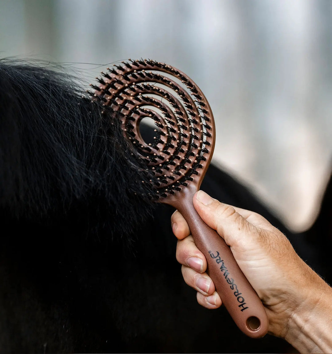 Horseware Mane &amp; Tail Brush - brushing mane
