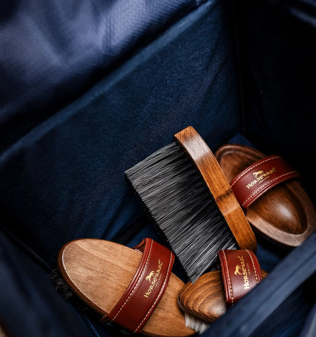 Horseware Signature Grooming Bag - inside compartments