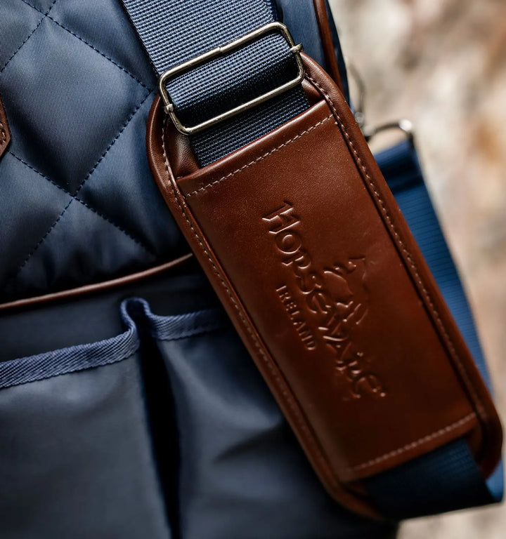 Horseware Signature Grooming Bag - logo detail 2