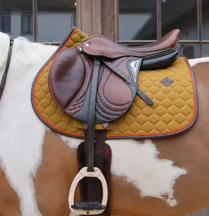 Kentucky Horsewear Onion Quilt Neon Jump Pad Kentucky Horsewear