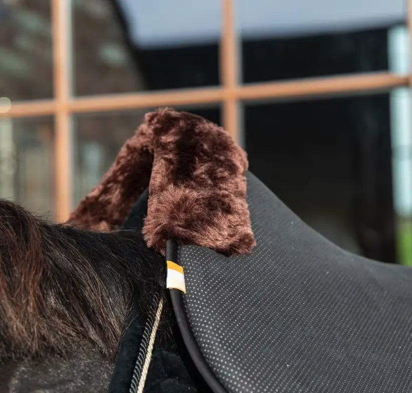 Kentucky Sheepskin Half Pad Anatomic Absorb Kentucky Horsewear # color_black-brown