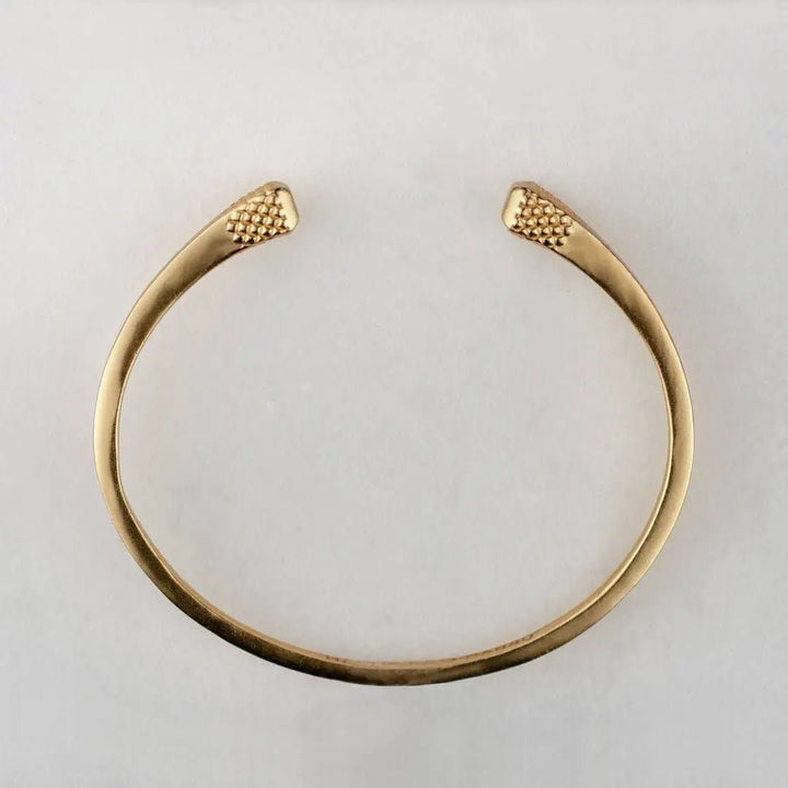 Lucky Nail - Blacksmith Horseshoe Cuff Bracelet in Gold URBAN-EQUESTRIAN