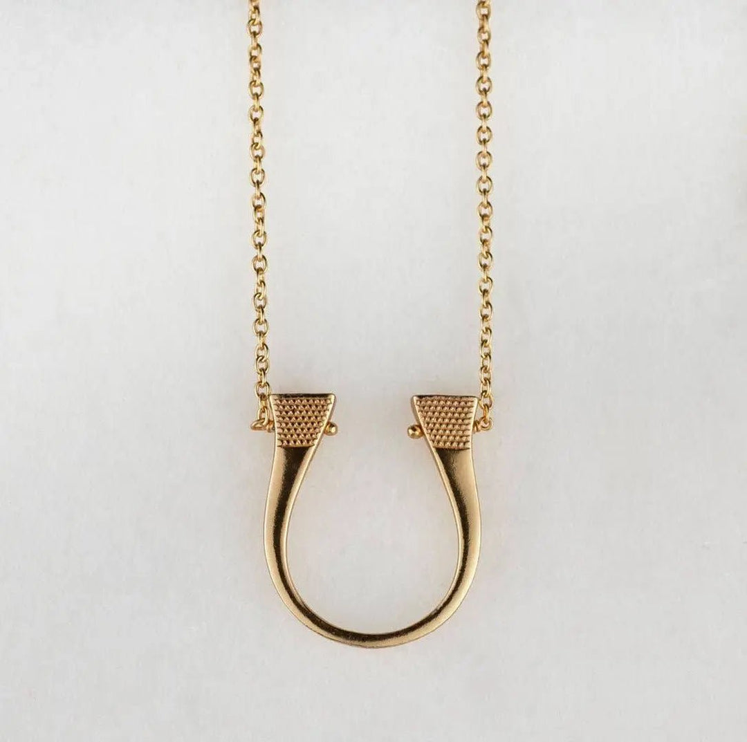 Lucky Nail - Horseshoe Nail Equestrian Necklace in Gold URBAN-EQUESTRIAN