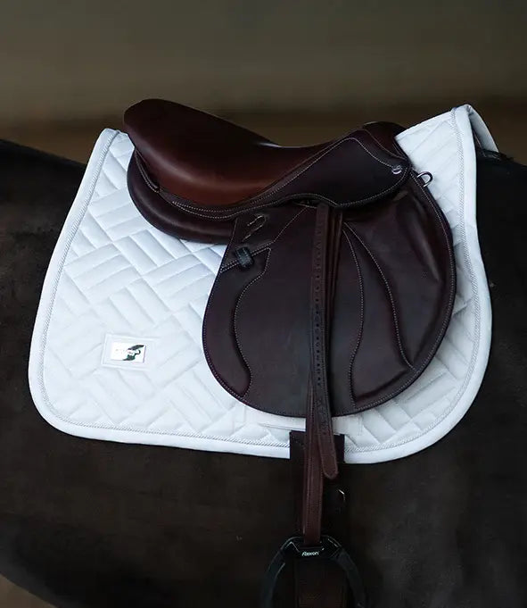 Modern Breeze White Jump Pad Equestrian Stockholm