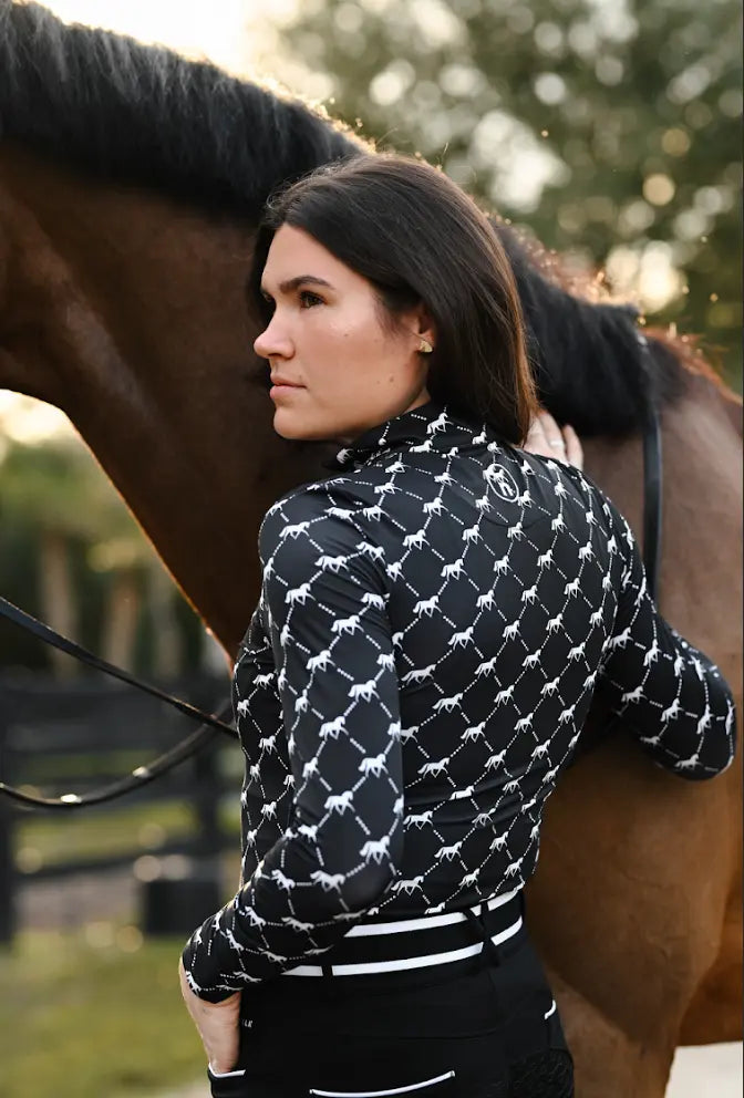 Novella Logo Sport Zip Long Sleeve Novella