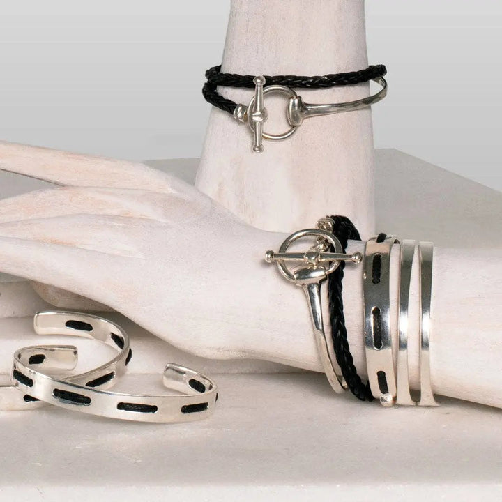 Odeza - Wrap Around Horse Bit Bracelet in Silver & Black URBAN-EQUESTRIAN