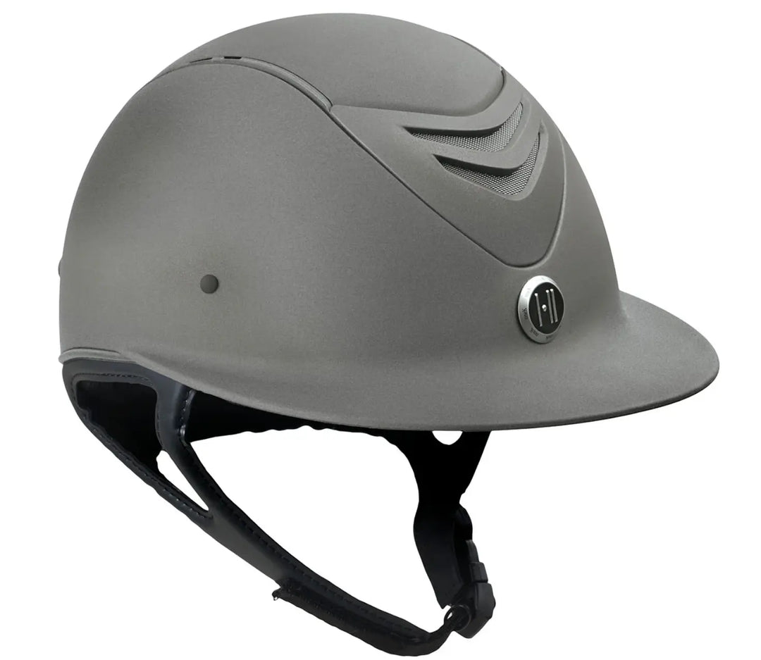 One K™ Avance CCS with MIPS – Wide Brim Helmet - customizable! OneK