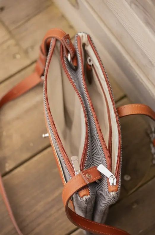 Pénélope Pablito Large Chevron & Leather Penelope