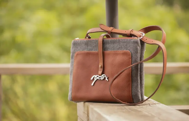 Pénélope Pablito Large Chevron & Leather Penelope