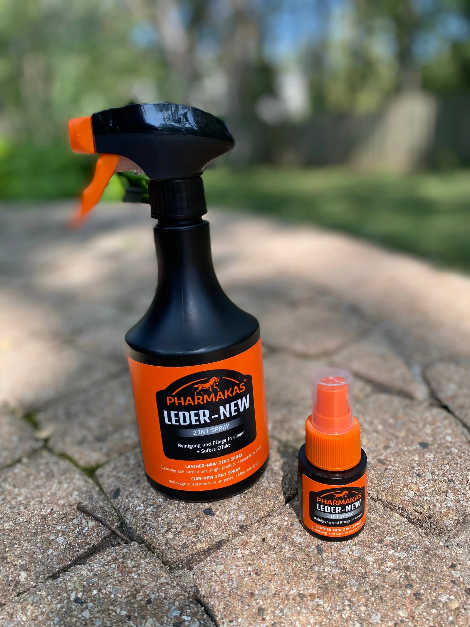 Pharmakas Leather New 2 in 1 Spray Pharmakas