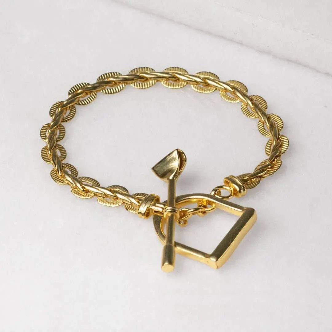 Portia T-Bar No Tarnish Horseshoe Bracelet in Gold URBAN-EQUESTRIAN