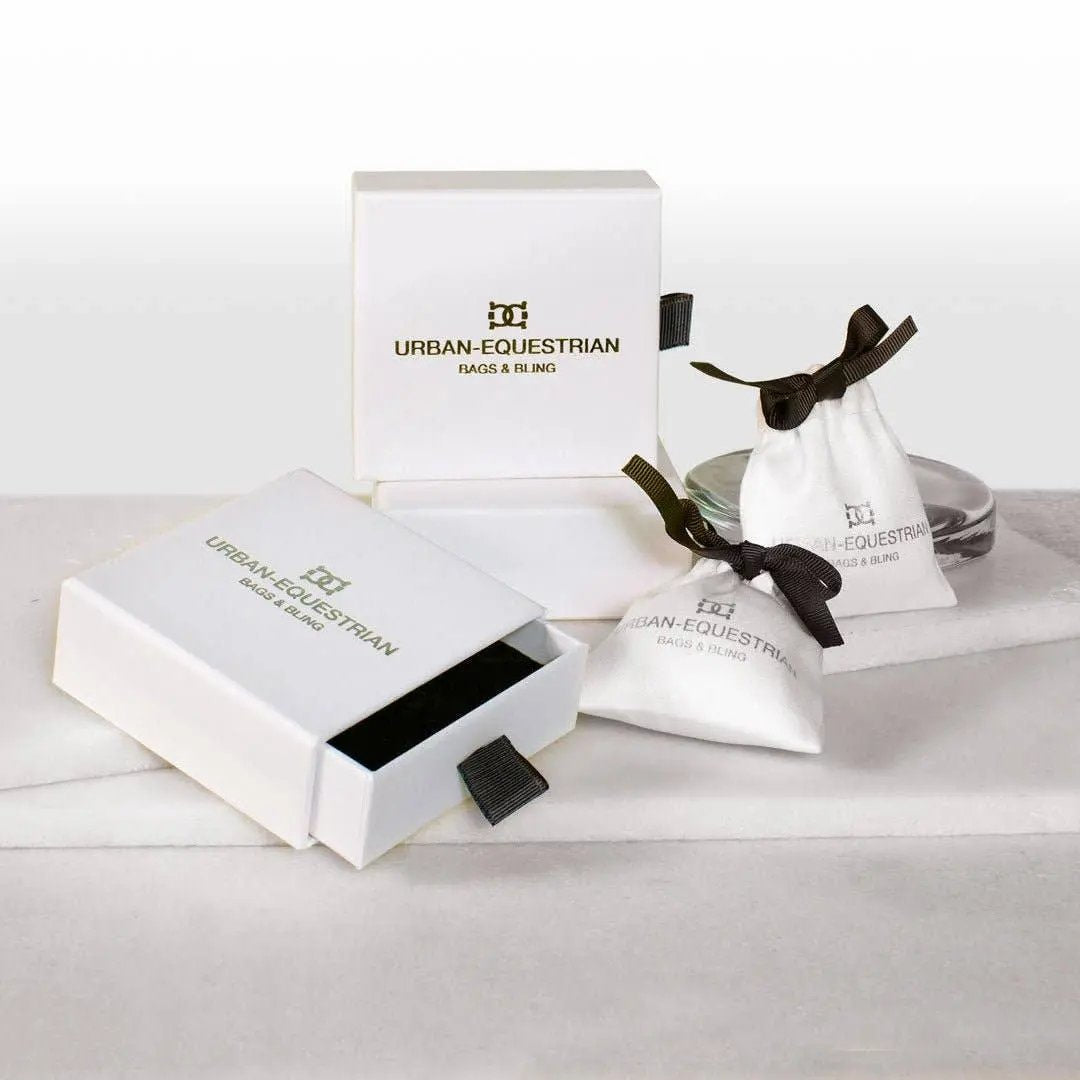 Portia T-Bar No Tarnish Horseshoe Bracelet in Gold URBAN-EQUESTRIAN