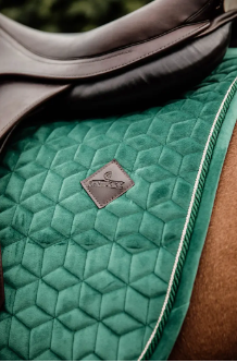 Kentucky Velvet Saddle Pad Jumping#color_dark-hunter-green