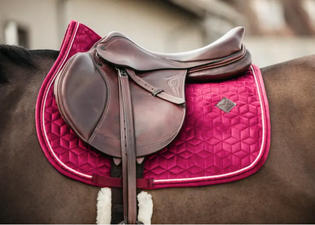 Kentucky Velvet Saddle Pad Jumping#color_fushia