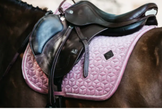 Kentucky Velvet Saddle Pad Jumping#color_light-pink