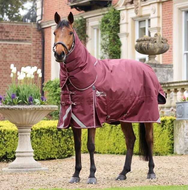 Shires StormCheeta 300g fill Turnout with Detachable Neck Cover