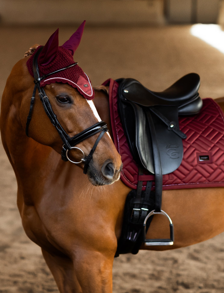 Equestrian Stockholm Saddle Pad Modern Bordeaux