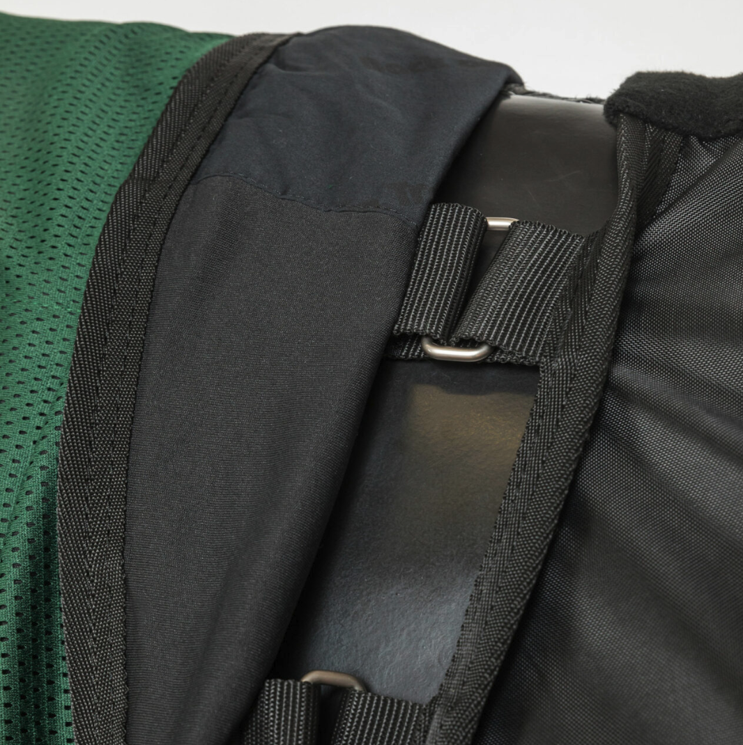 Back on Track Mesh Neck Cover Royal Deluxe