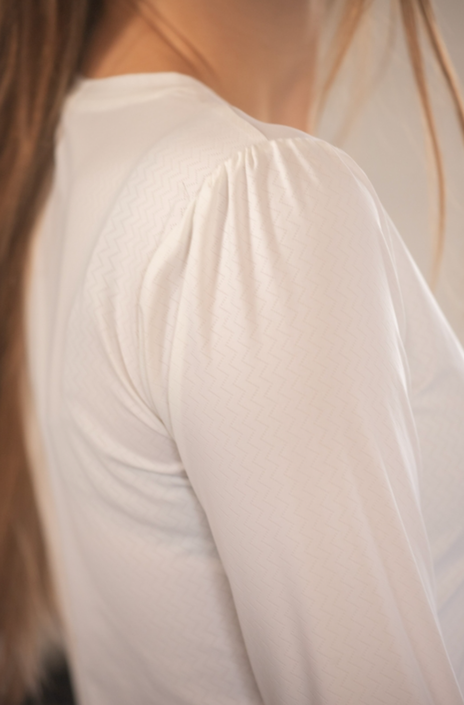 PenelopeCha#color_off-white
