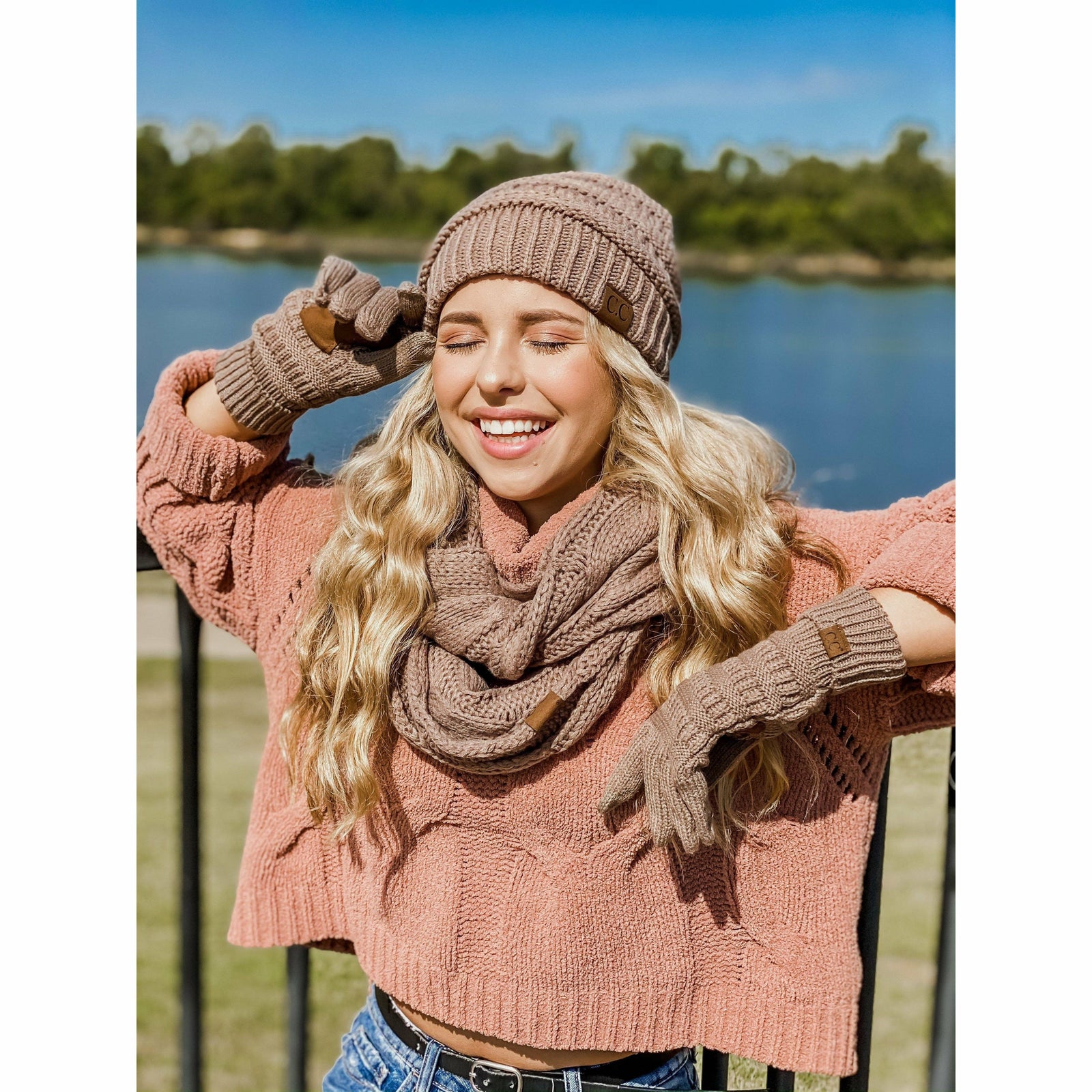 Solid Cable Knit CC Gloves C.C Beanie