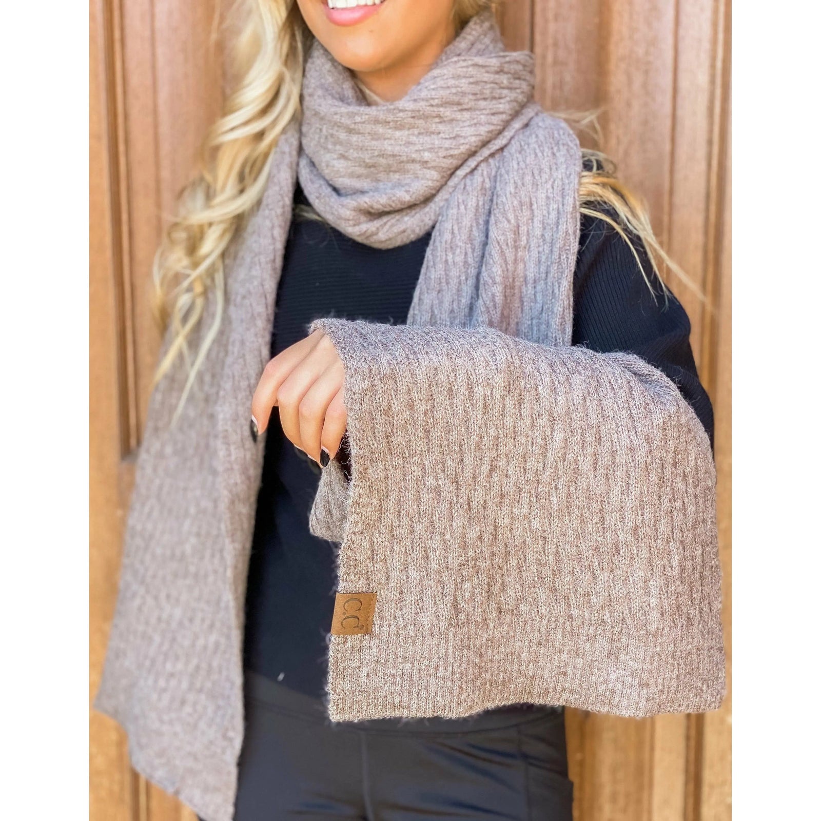 Solid Honey Comb Patterned Oblong C.C Scarf C.C Beanie
