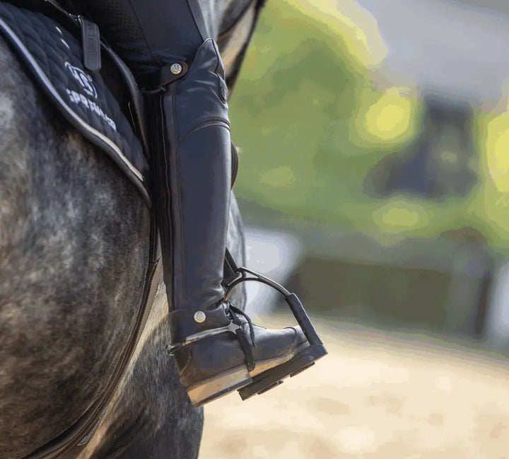 Sprenger Bow Balance Stirrup Acavallo